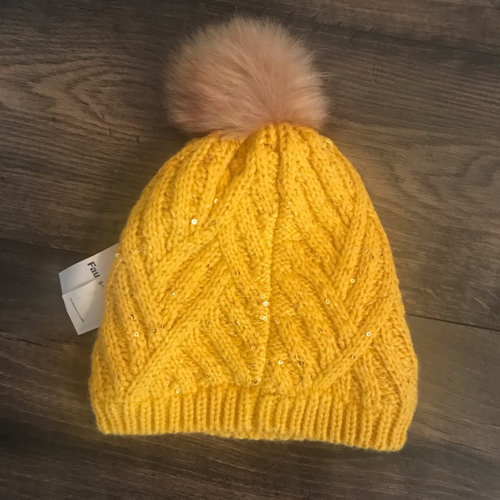 Old Navy Faux Fur Beanie